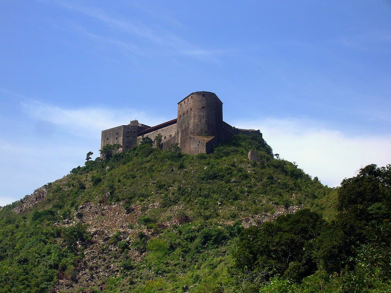 Stampede at Haiti's Citadelle Laferrière Kills at Least 30 During Easter Gathering